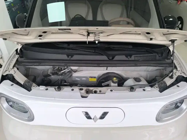 Wuling Motors Hongguang MINIEV 2024 3rd Generation 215km Youth Edition — Фото автомобиля 19