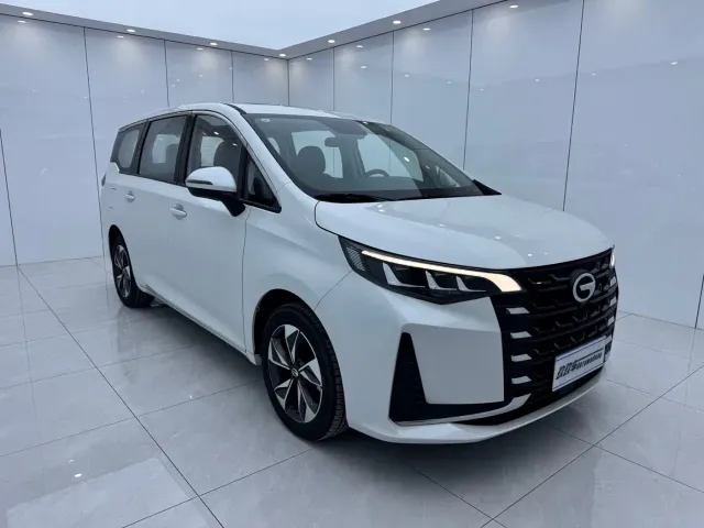 GAC Trumpchi M6 — Фото автомобиля 3