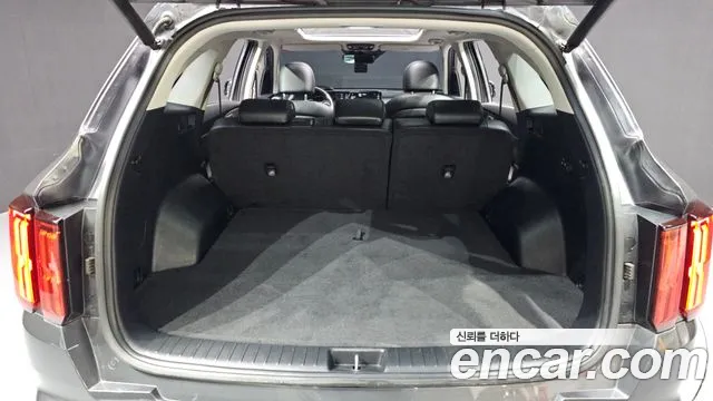 Kia Sorento Sorento 4-е поколение Дизель 2.2 4WD — Фото автомобиля 20