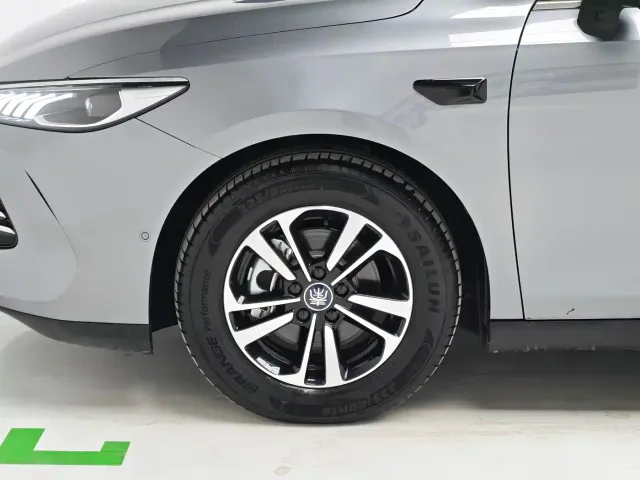 BYD Qin PLUS — Фото автомобиля 8