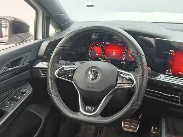 Volkswagen Golf 2023 Facelift 280TSI DSG R-Line Lite — Фото автомобиля 10
