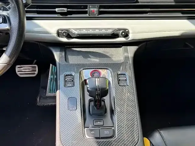 GAC Trumpchi Emkoo — Фото автомобиля 10