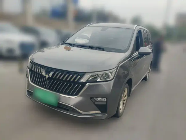 Фотография автомобиля — Wuling Jiachen