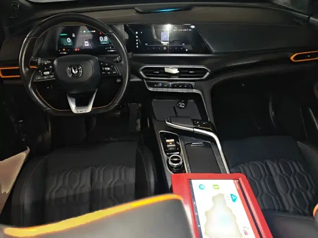 Changan Changan UNI-T 2022 1.5T Premium — Фото автомобиля 9