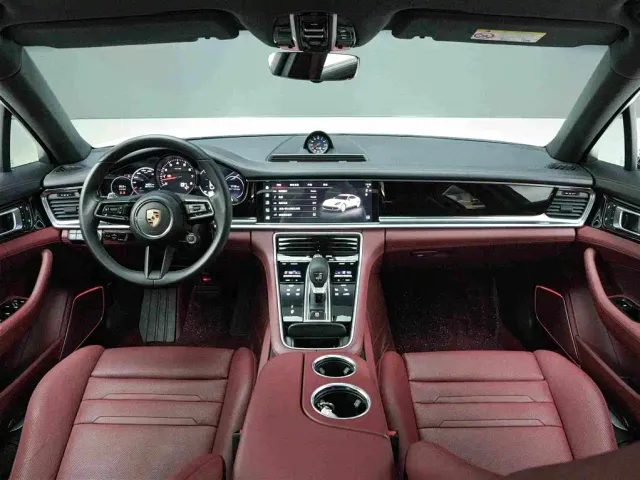 Porsche Panamera — Фото автомобиля 6