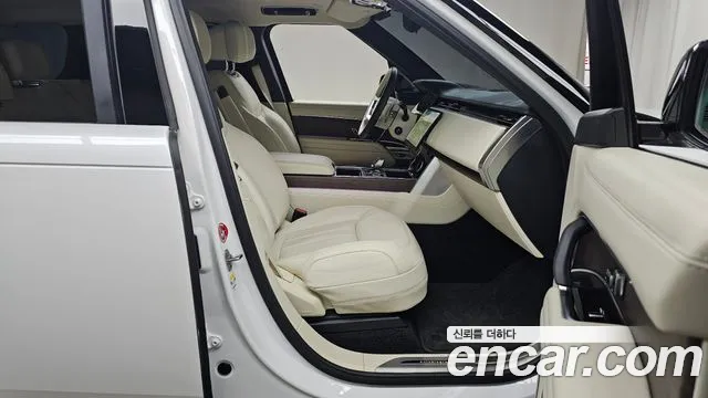 Land Rover Range Rover — Фото автомобиля 25