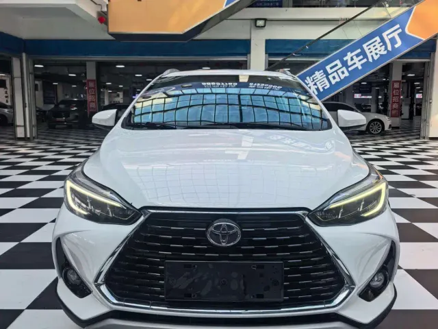 Toyota YARiS L Zhi Xuan — Фото автомобиля 2