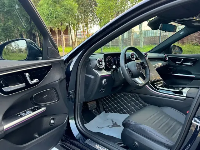 Mercedes-Benz C-Class — Фото автомобиля 9