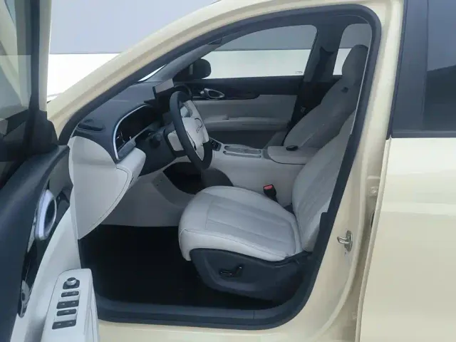 Geely Starry Wish — Фото автомобиля 9