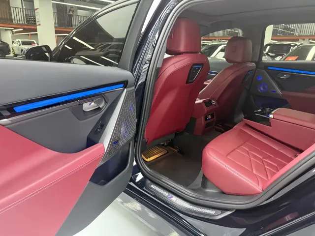 BMW 5 Series — Фото автомобиля 14