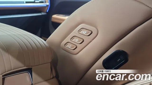 Hyundai Santa Fe MX5 — Фото автомобиля 30