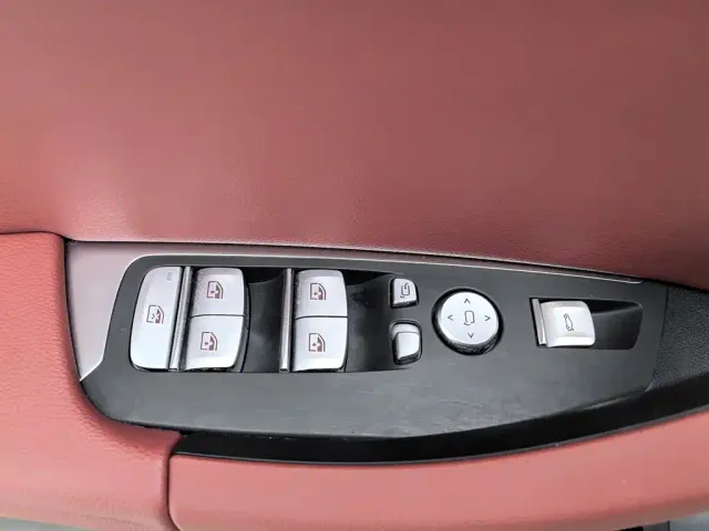 BMW BMW X3 2023 Facelift xDrive30i Leading M Night Package — Фото автомобиля 9