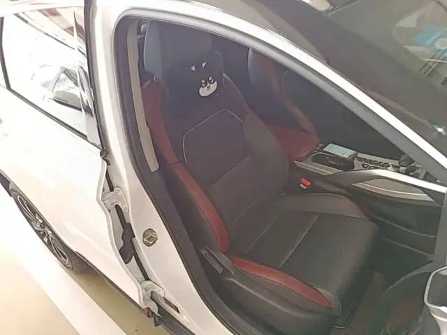 Geely Binyue — Фото автомобиля 24