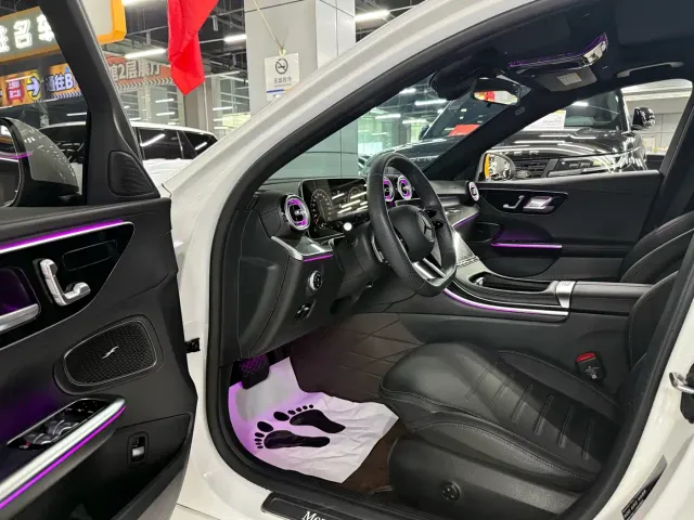 Mercedes-Benz C-Class — Фото автомобиля 7