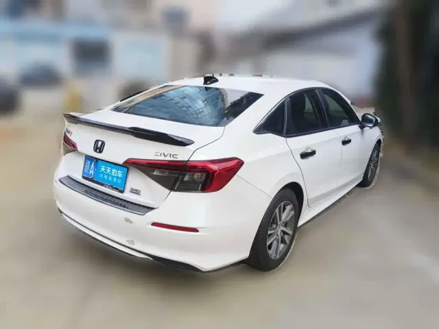 Honda Civic — Фото автомобиля 5