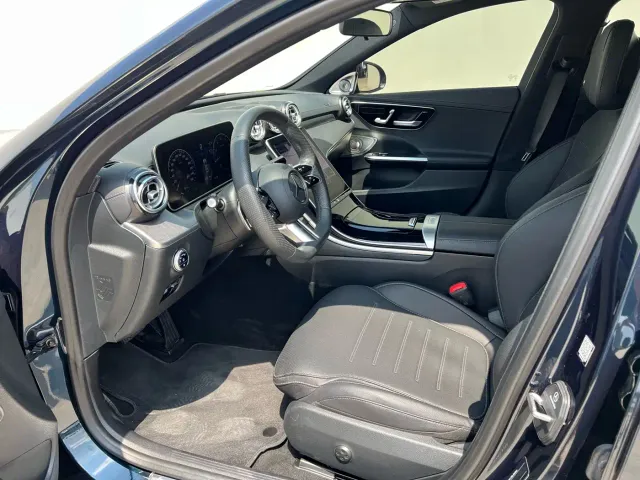 Mercedes-Benz C-Class — Фото автомобиля 6