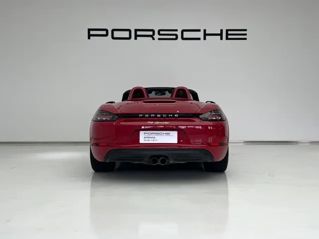 Porsche 718 — Фото автомобиля 6