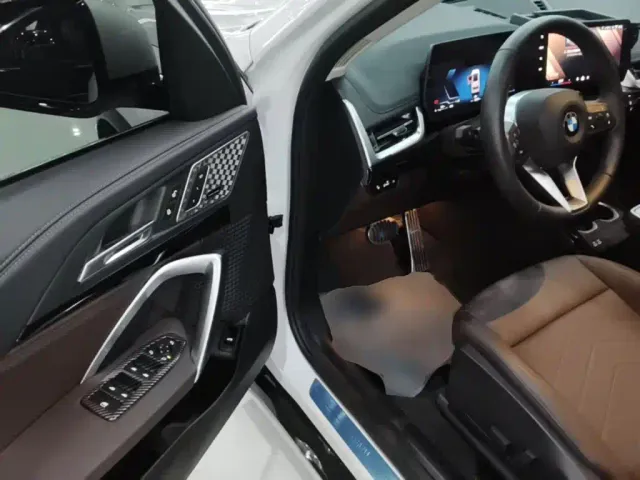 BMW X1 — Фото автомобиля 15