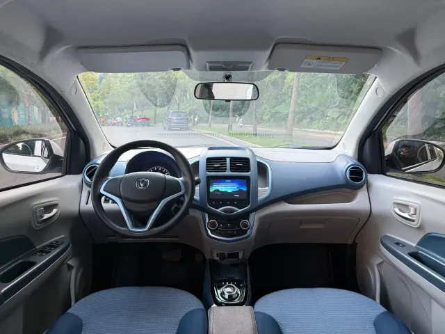 Changan Benben E-Star — Фото автомобиля 10