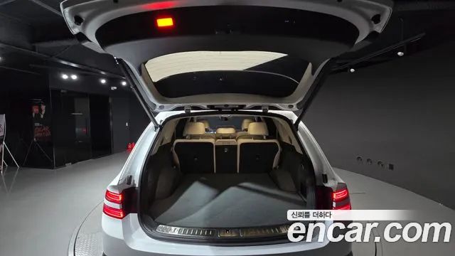 Genesis GV80 — Фото автомобиля 20