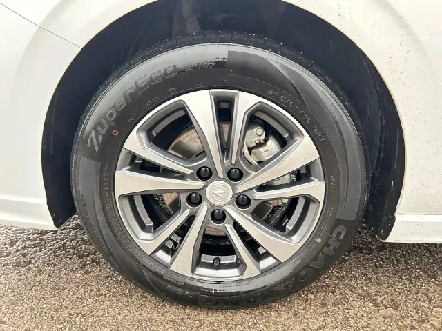 Changan Eado — Фото автомобиля 15