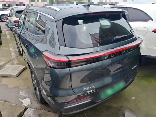Chery Fengyun T8 — Фото автомобиля 4
