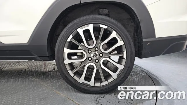 KG_Mobility_Ssangyong Torres Torres Бензин 1.5 2WD — Фото автомобиля 3