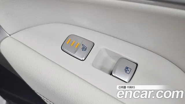 Genesis G70 Новый G70 Бензин 2.5T 2WD — Фото автомобиля 18