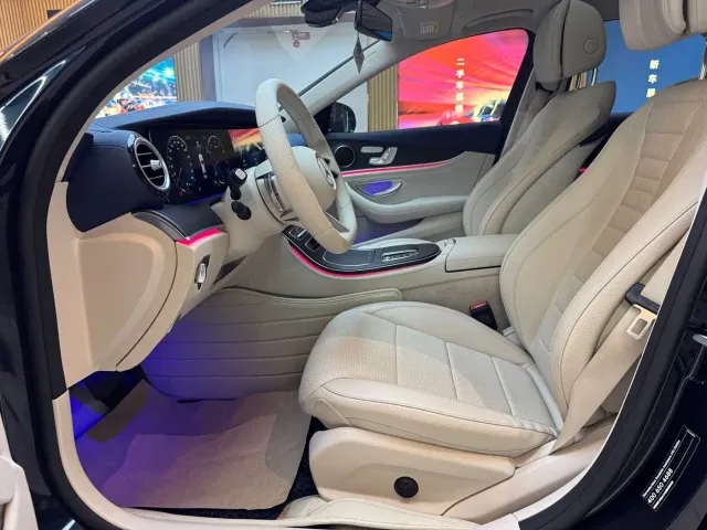 Mercedes-Benz E-Class — Фото автомобиля 11
