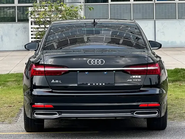 Audi Audi A6L 2022 45 TFSI Premium Elegance — Фото автомобиля 5