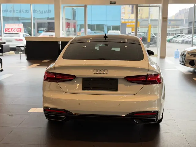 Audi A5 — Фото автомобиля 5