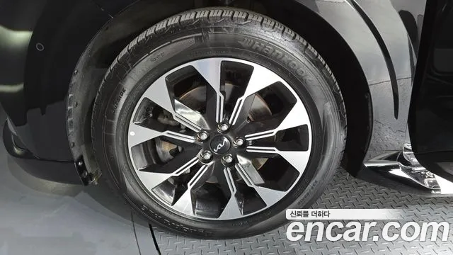 Kia Canival Carnival 4 поколение Бензин 7 мест Hi-Limousine — Фото автомобиля 5