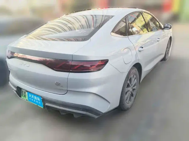 BYD Qin L — Фото автомобиля 2