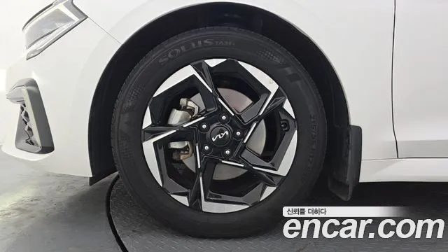 Kia K5 Новый K5 3 поколение 2.0 LPi(Для проката) — Фото автомобиля 5