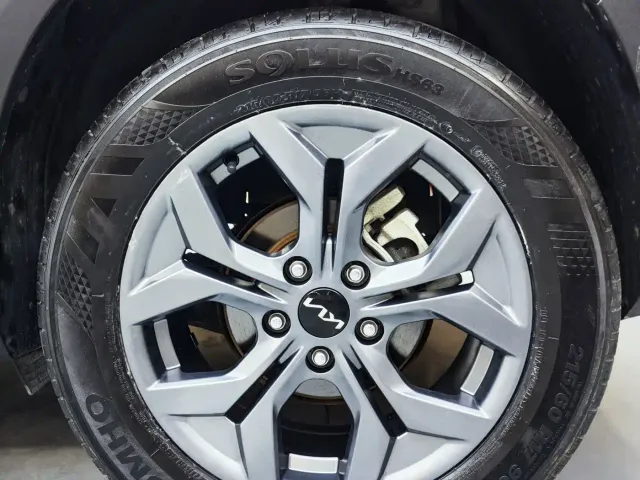 Kia Seltos — Фото автомобиля 14