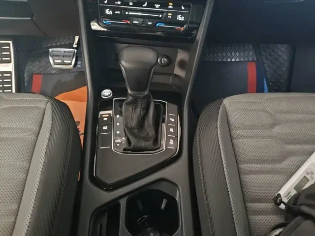 Volkswagen Tiguan X — Фото автомобиля 13