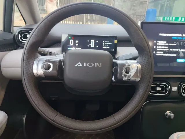 GAC AION UT super — Фото автомобиля 11