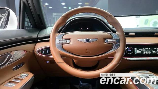 Genesis GV70 2.5T Бензин 2WD — Фото автомобиля 13