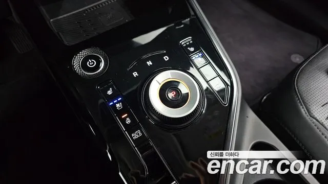 Kia Niro — Фото автомобиля 12
