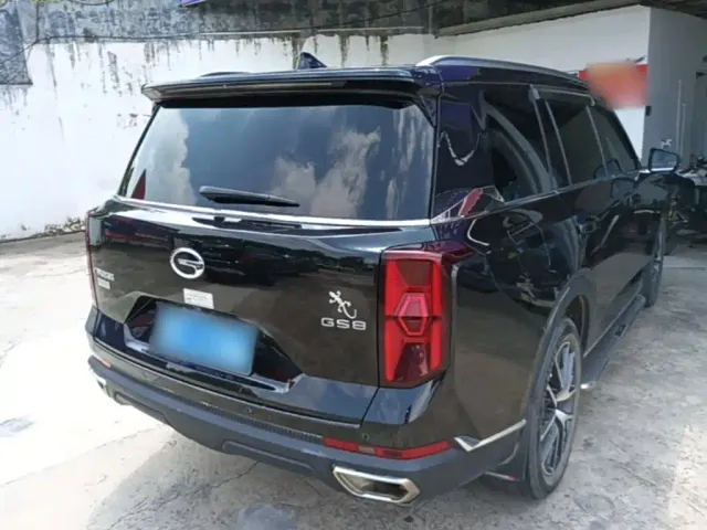 GAC Trumpchi GS8 — Фото автомобиля 6