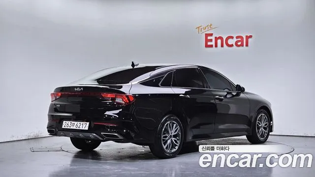 Kia K5 Generation 3 — Фото автомобиля 2