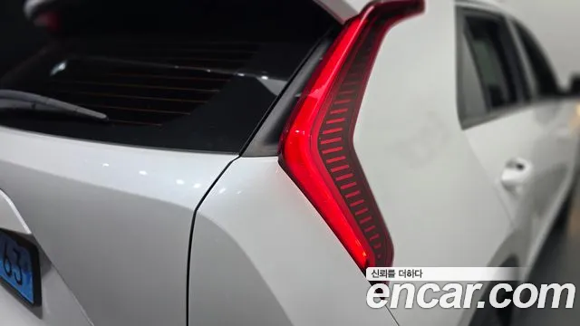 Kia Niro New — Фото автомобиля 8