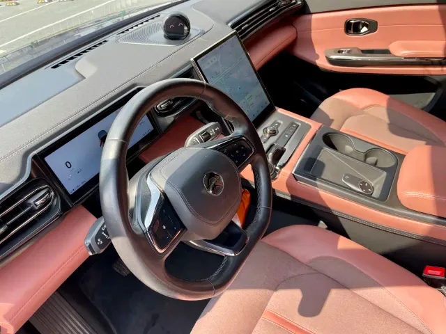 Nio EC6 — Фото автомобиля 17