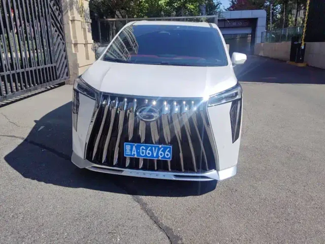 GAC Trumpchi M8 — Фото автомобиля 2