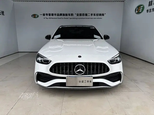 Mercedes-Benz C-Class — Фото автомобиля 2