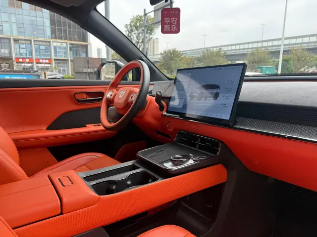 Toyota BoZhi 3X — Фото автомобиля 10