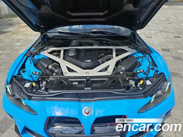 BMW M4 — Фото автомобиля 6