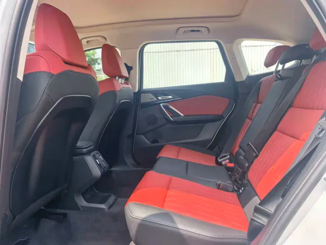 BMW X1 — Фото автомобиля 12