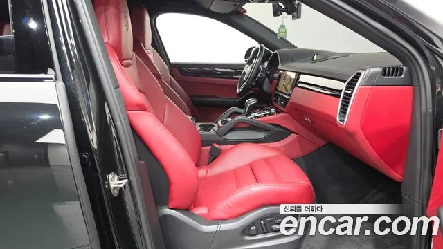 Porsche Cayenne PO536 — Фото автомобиля 16