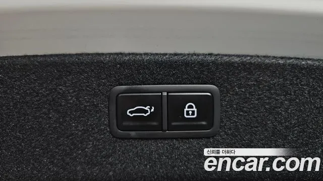 Genesis G80 Бензин 2.5 турбо AWD — Фото автомобиля 29